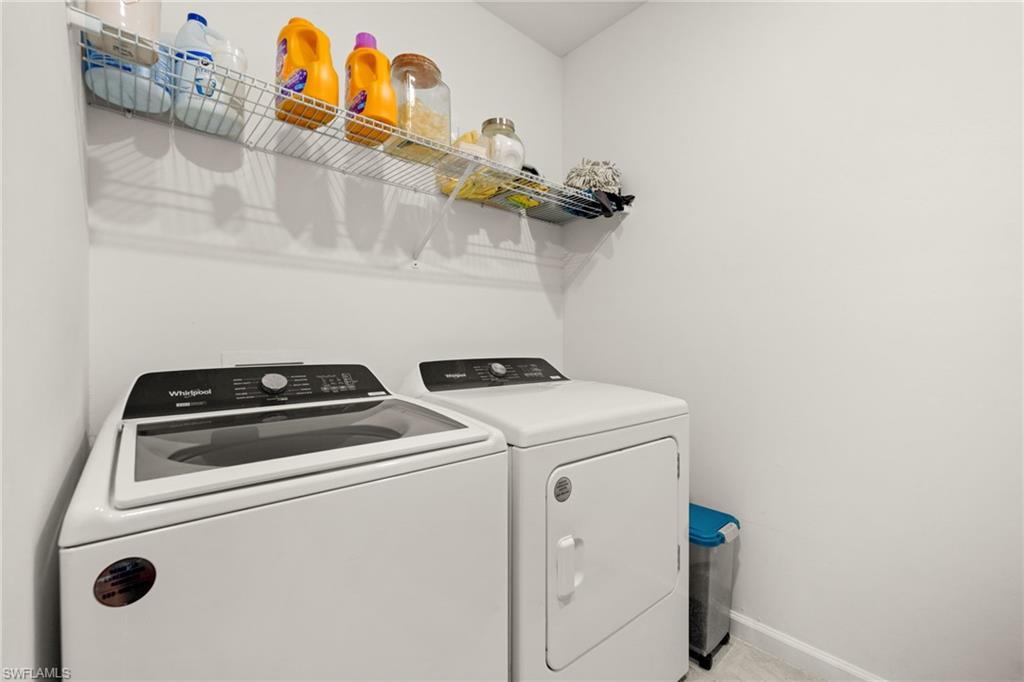 NORTHRIDGE - Residential