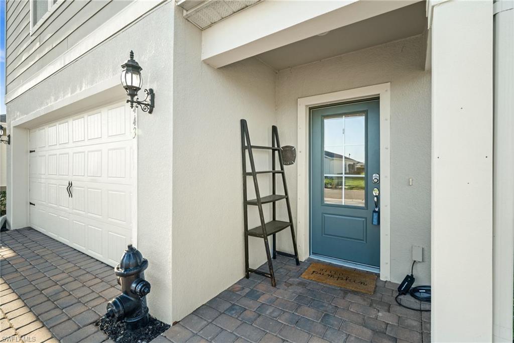 NORTHRIDGE - Residential