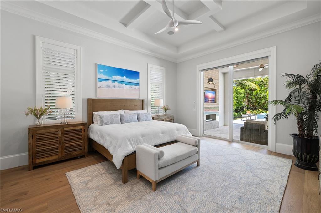 MOORINGS - Residential