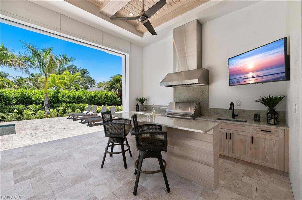 MOORINGS - Residential