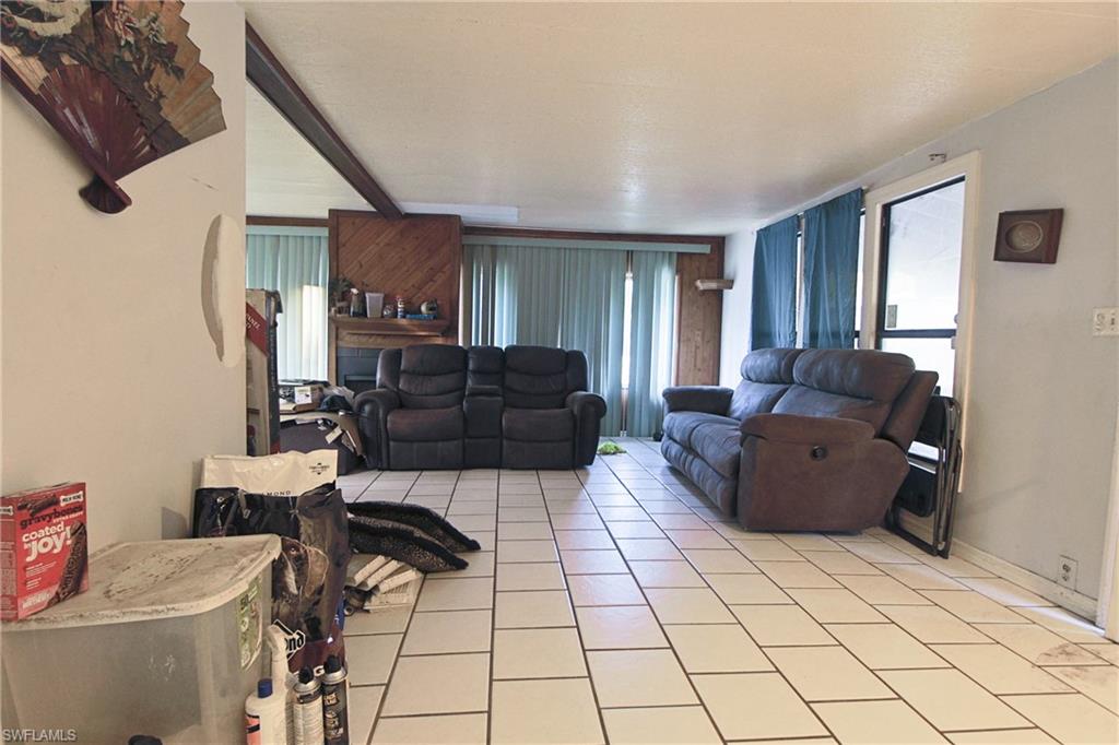 HAPPY BULL FARMS - Residential