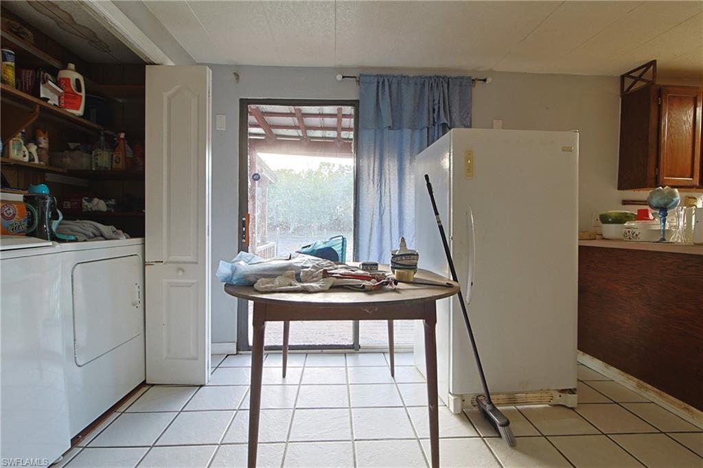 HAPPY BULL FARMS - Residential