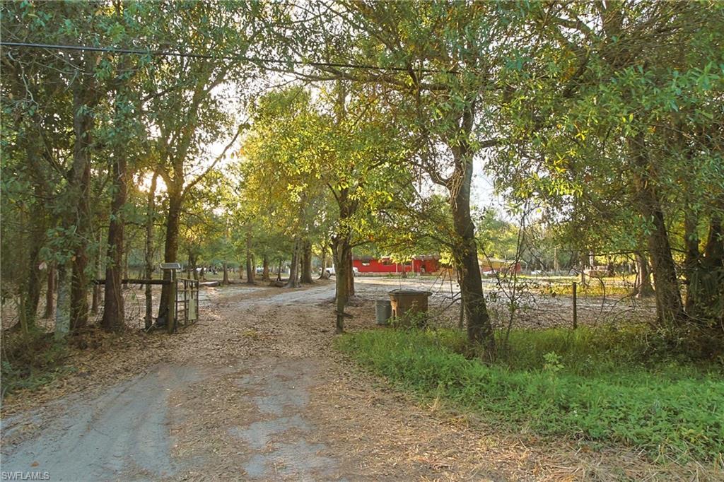 HAPPY BULL FARMS - Residential