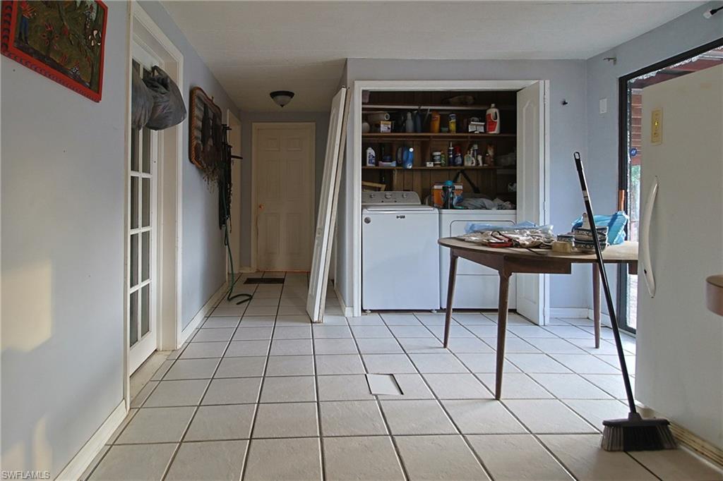 HAPPY BULL FARMS - Residential