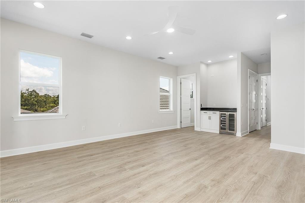 ISLES OF COLLIER PRESERVE - Residential