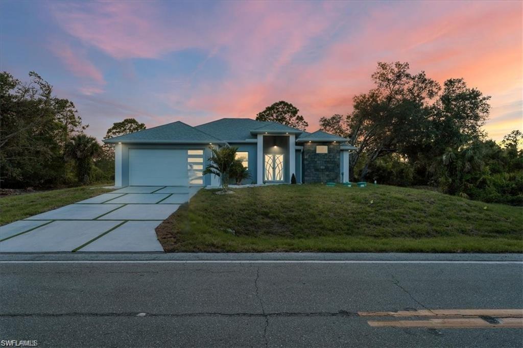 LEHIGH ACRES - Residential