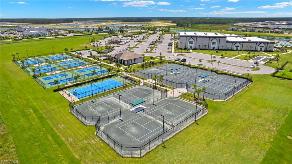 VERDANA VILLAGE - Residential