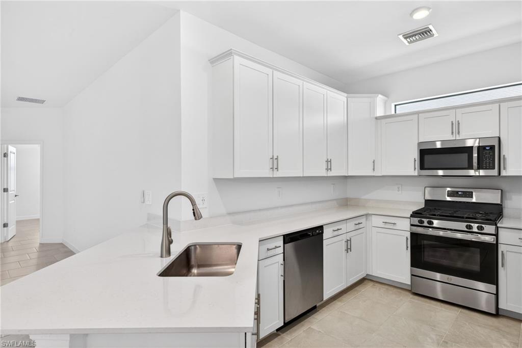 VERDANA VILLAGE - Residential