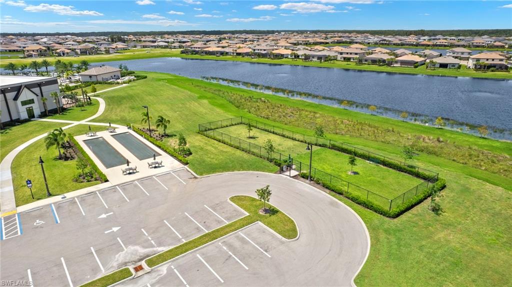 VERDANA VILLAGE - Residential