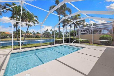 Photo of 5271 Hawkesbury WAY, NAPLES, FL 34119 (MLS # 226019264)