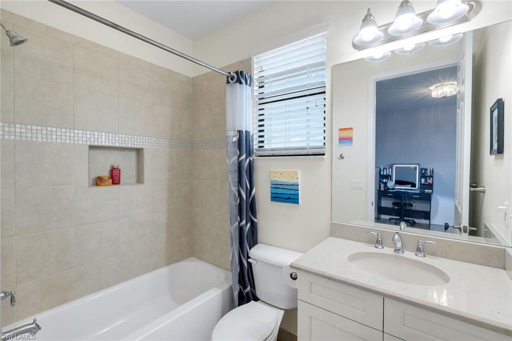 RIVERSTONE - Residential