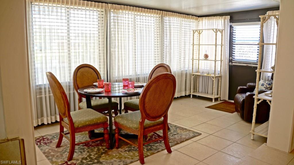 PALM TERRACE - Residential