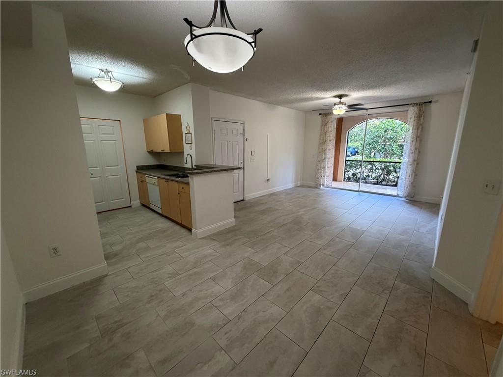 RESERVE AT NAPLES - Residential Lease