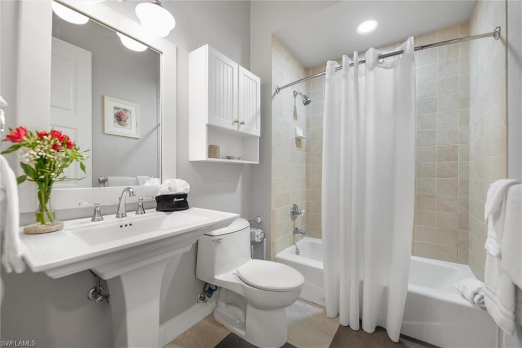 SOUTH SEAS PLANTATION RESORT - Residential