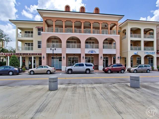 THE RESIDENCES AT LA PIAZZA - Residential