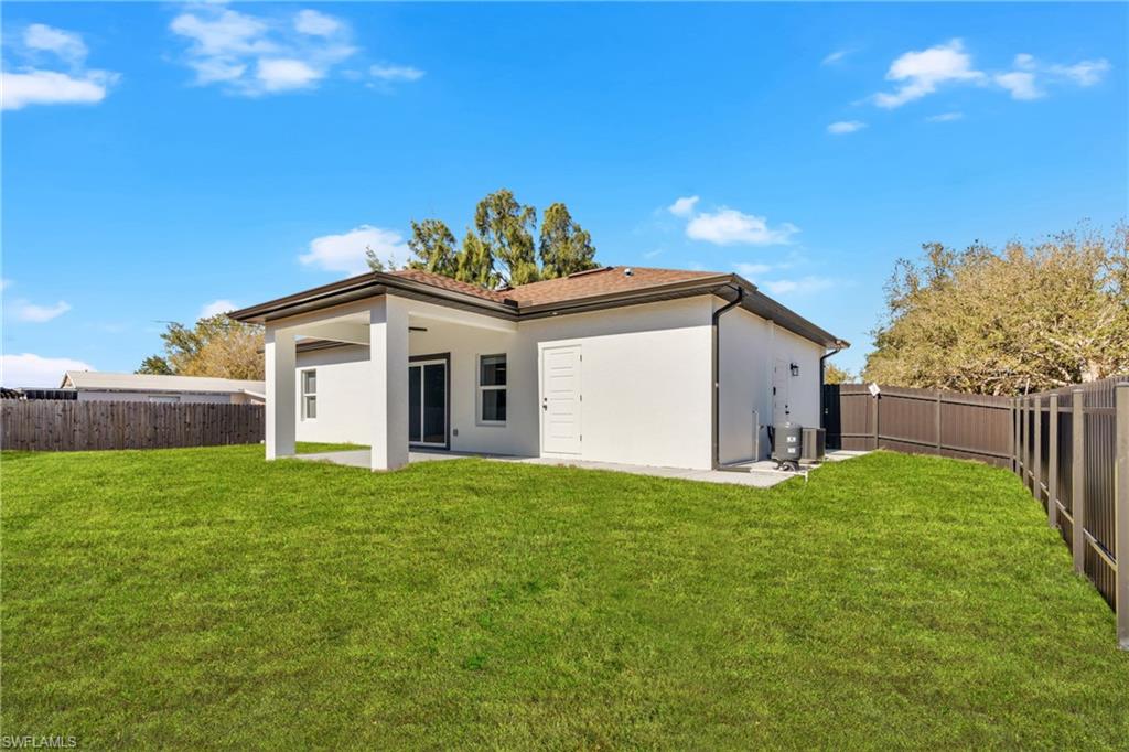 PORT CHARLOTTE - Residential