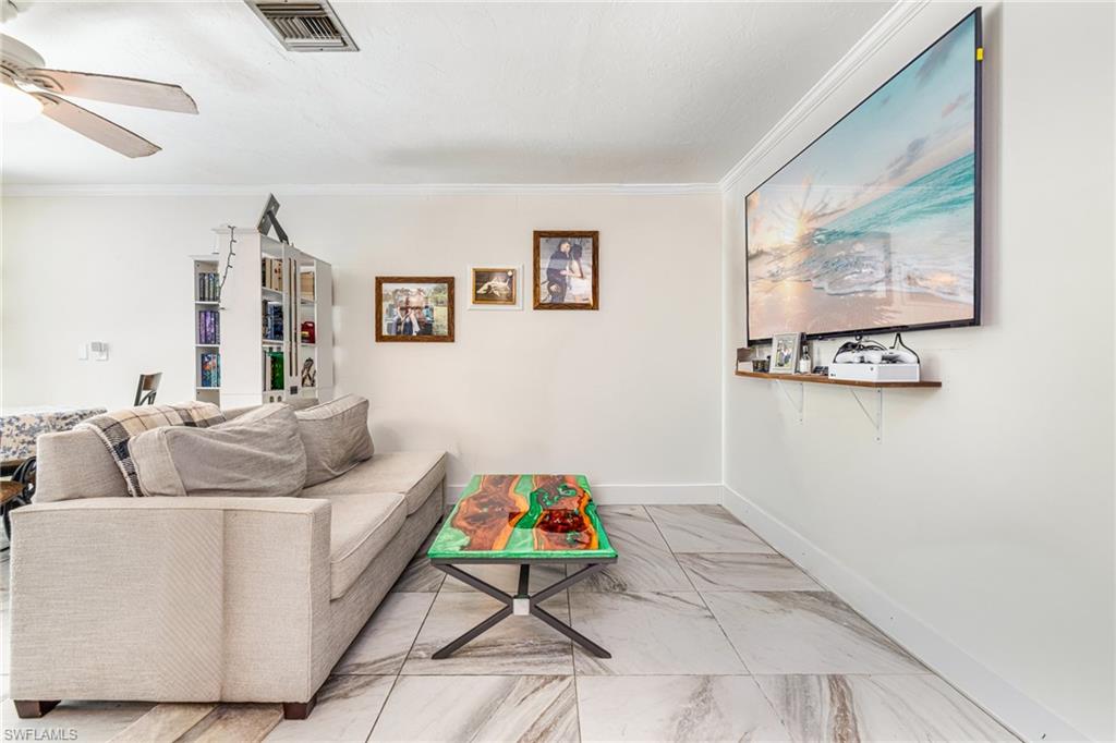 LEDFORD SHORES - Residential