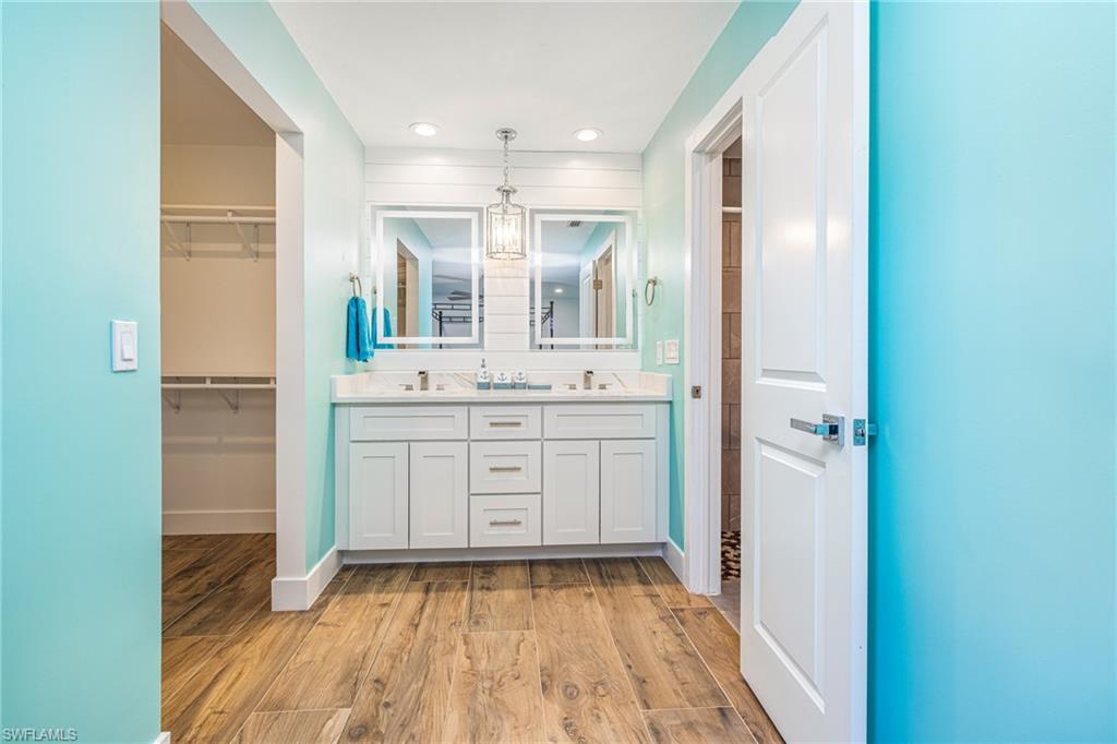 LEDFORD SHORES - Residential