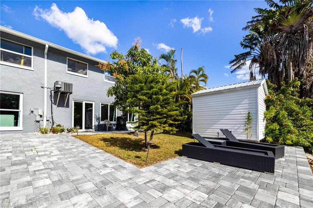 LEDFORD SHORES - Residential