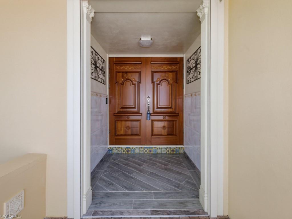 MARCO ISLAND - Residential