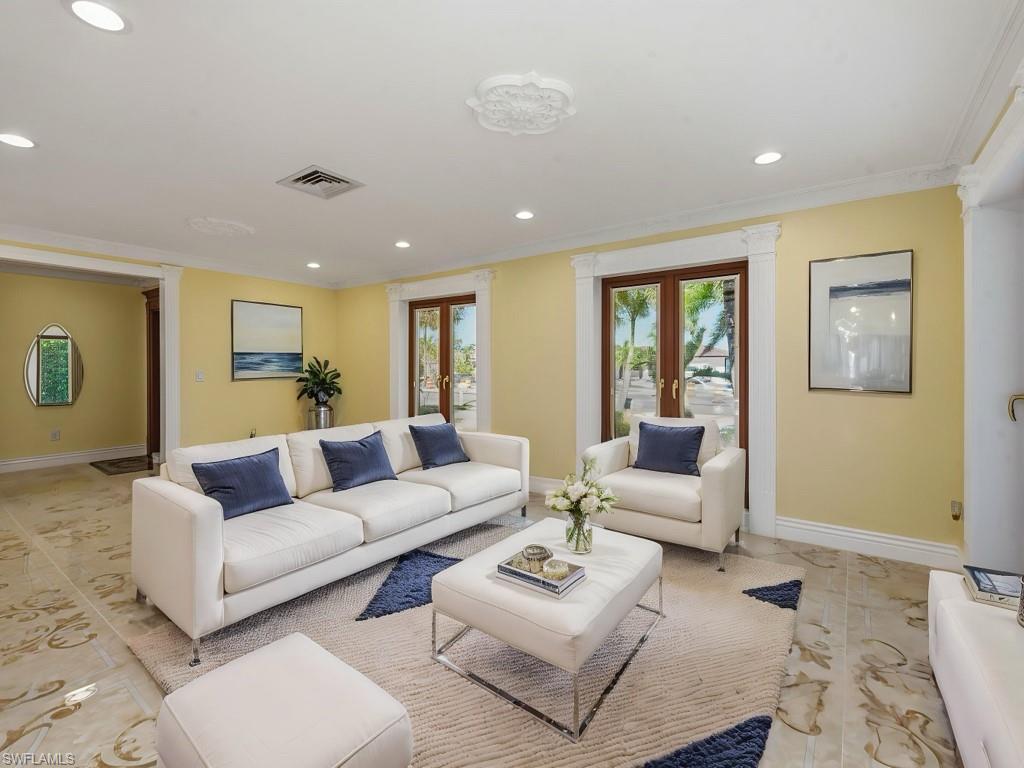 MARCO ISLAND - Residential