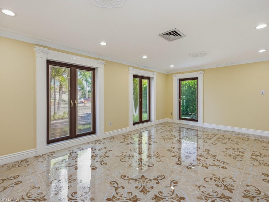 MARCO ISLAND - Residential