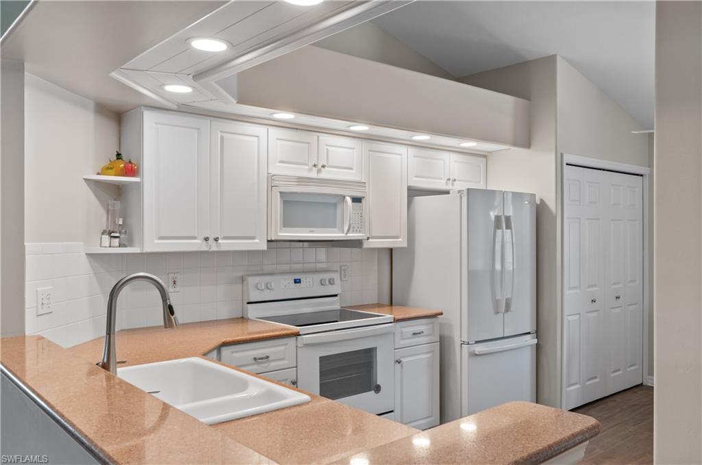 WORTHINGTON WAY - Residential