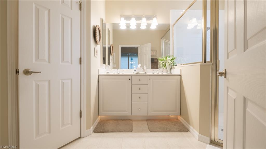 LANGSHIRE - Residential