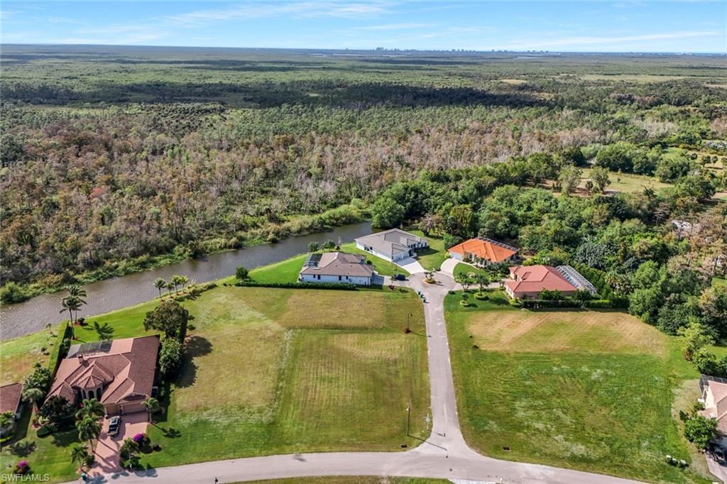 ROYAL PALM GOLF ESTATES - Land