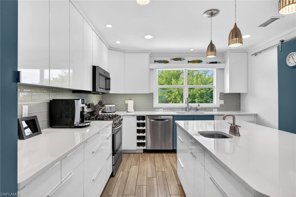 SOUTHWINDS ESTATES - Residential