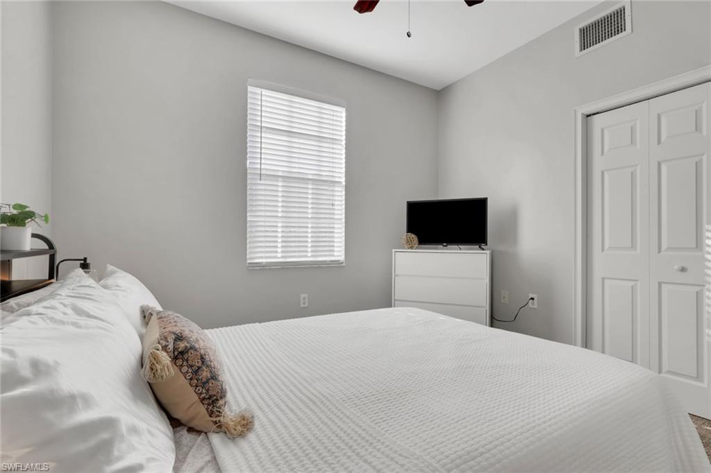 ISLES OF PORTO VISTA - Residential