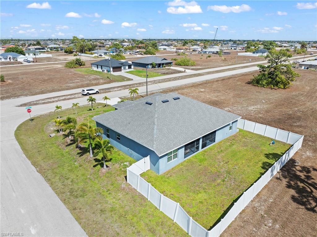CAPE CORAL - Residential