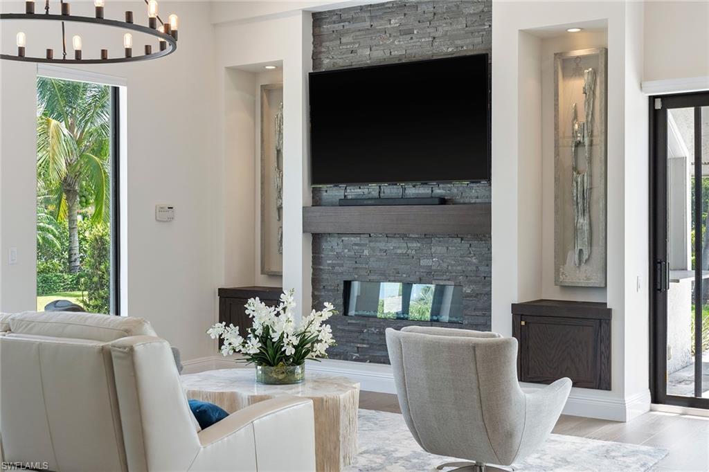 PINE RIDGE ESTATES - Residential