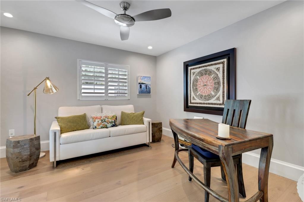 SEAGATE VILLAS - Residential