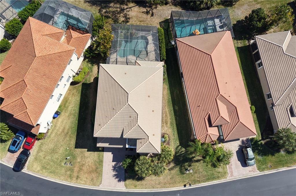 BOTANICA LAKES - Residential