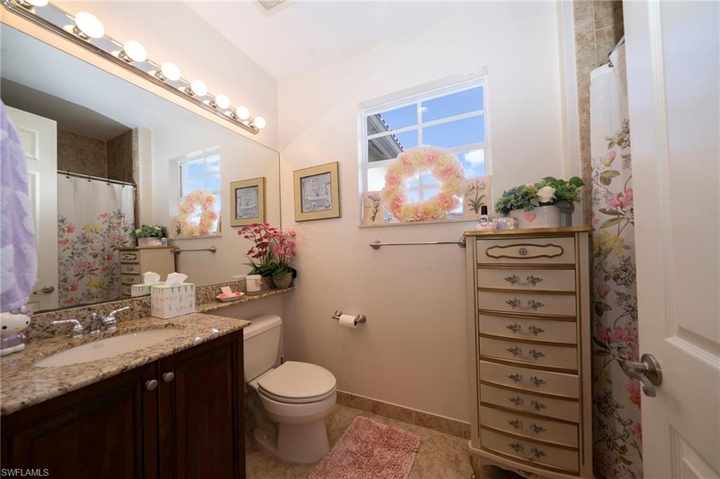 BOTANICA LAKES - Residential