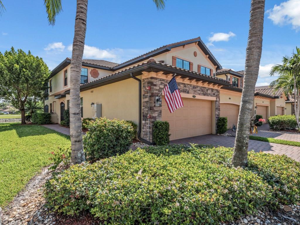 BONITA NATIONAL GOLF AND COUNTRY CLUB - Residential