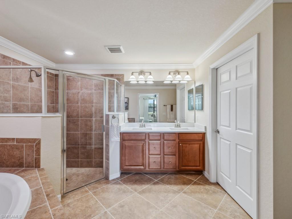 BONITA NATIONAL GOLF AND COUNTRY CLUB - Residential