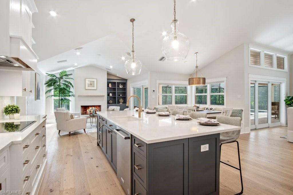 MONTEREY - Residential