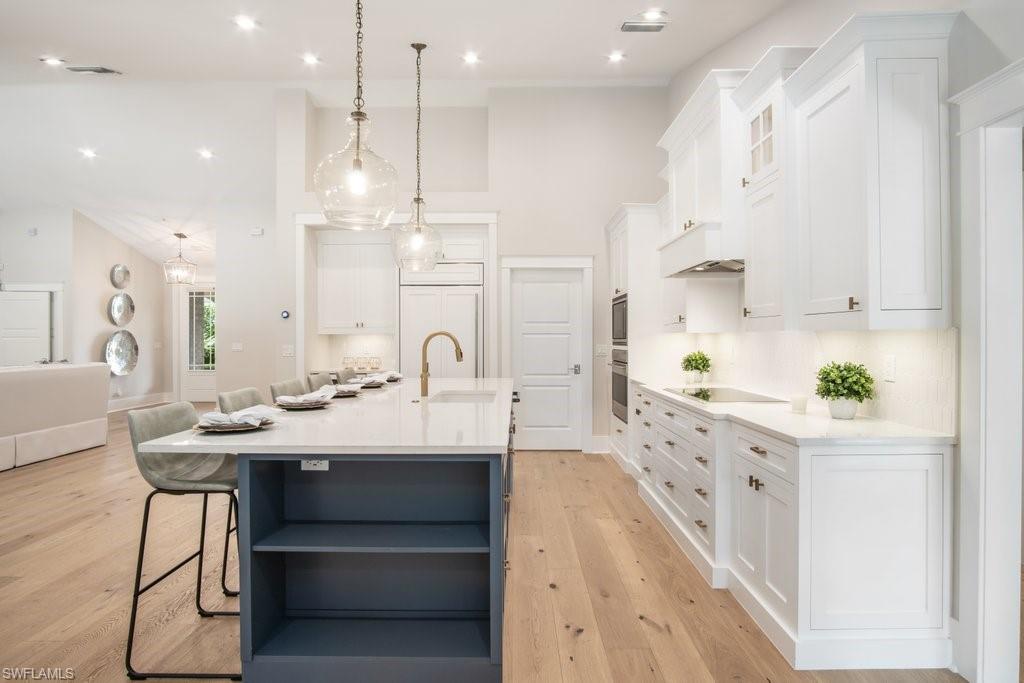 MONTEREY - Residential