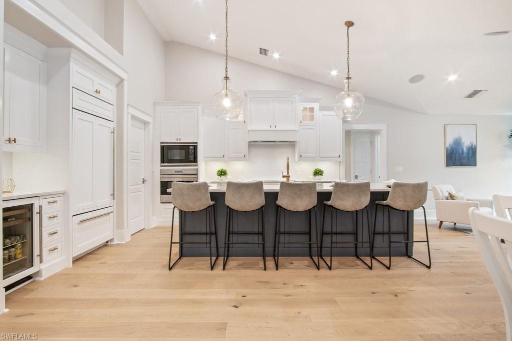 MONTEREY - Residential