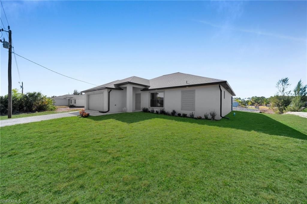 CAPE CORAL - Residential