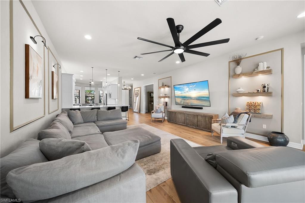 STONECREEK - Residential