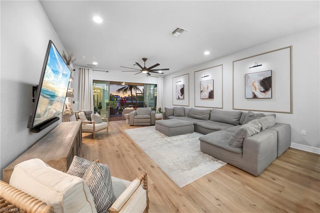 STONECREEK - Residential