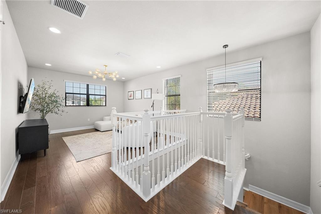 STONECREEK - Residential