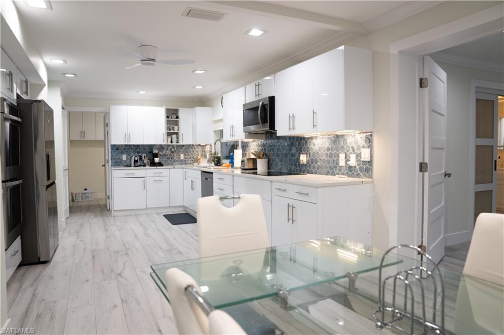 AQUALANE SHORES - Residential