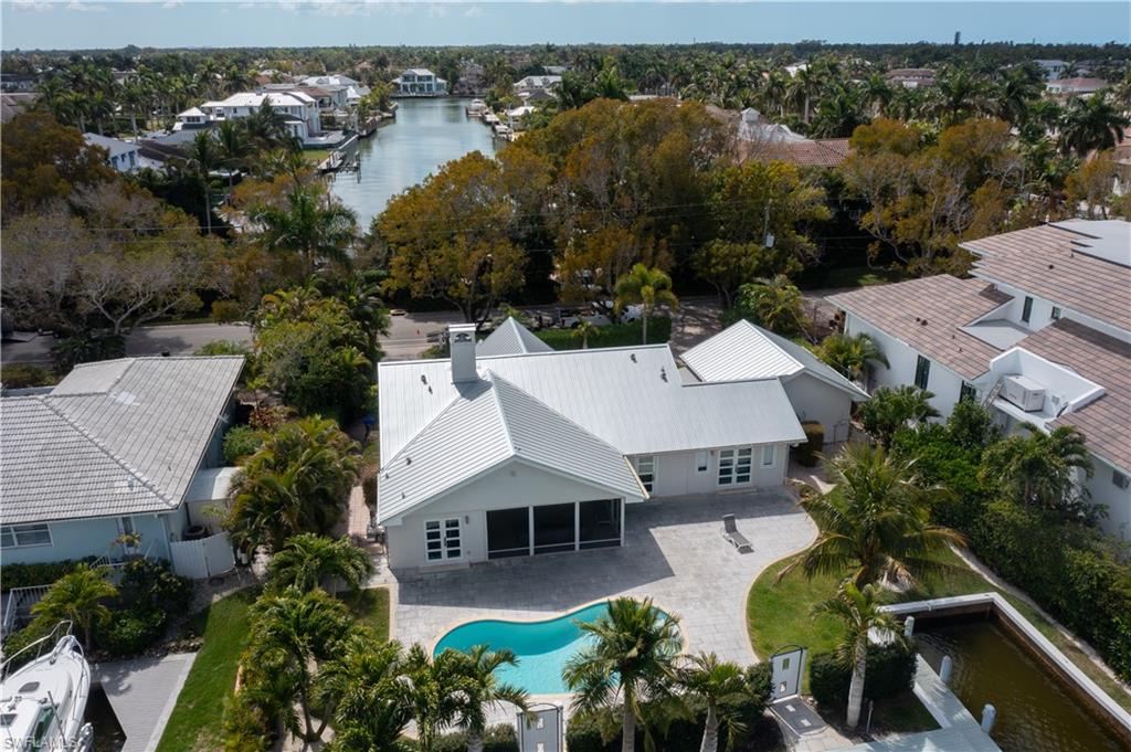 AQUALANE SHORES - Residential