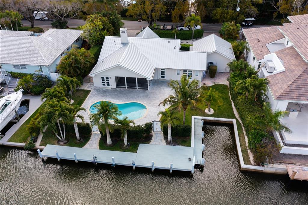 AQUALANE SHORES - Residential