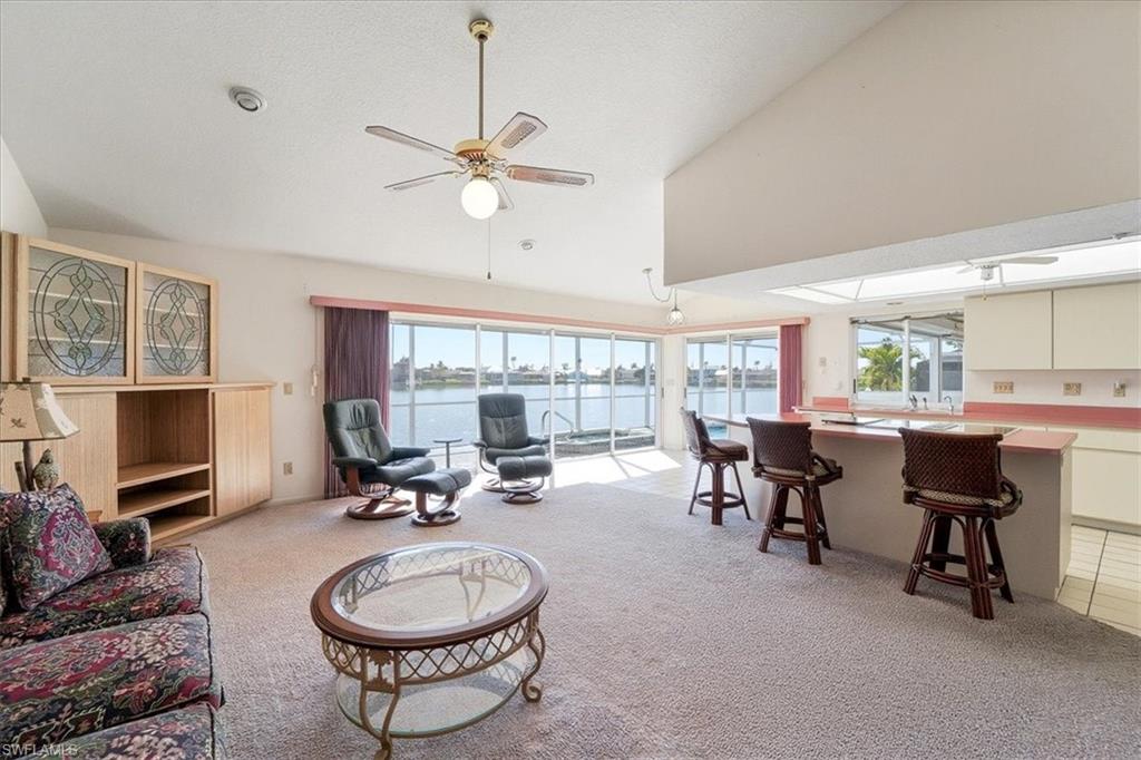 SHAMROCK LAKES - Residential