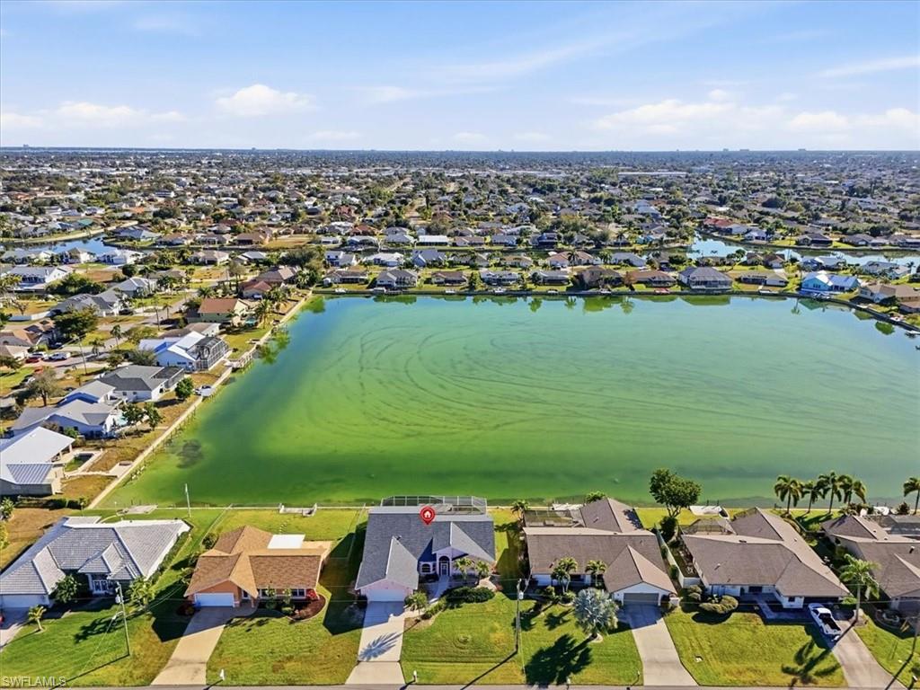 SHAMROCK LAKES - Residential